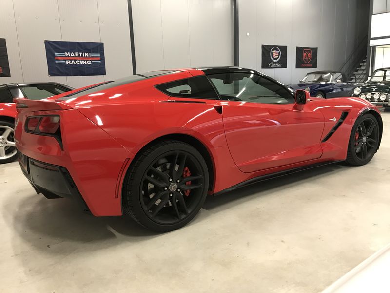 Chevrolet Corvette C7 Z51 MT7