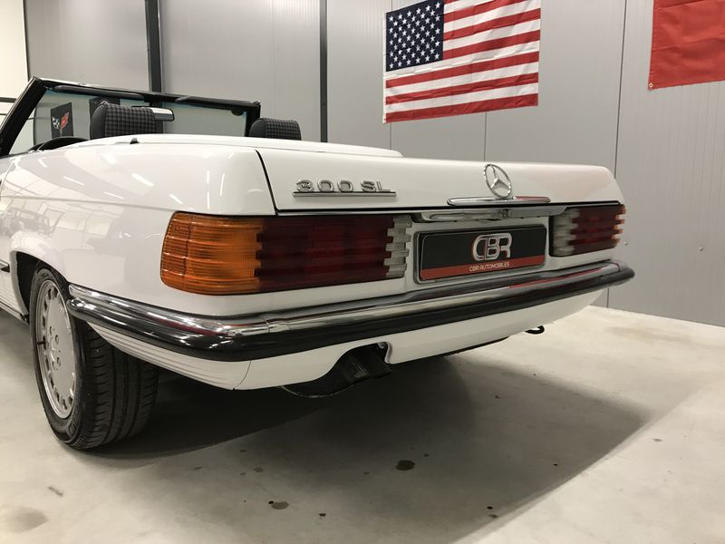 Mercedes 300 SL 6cyl 3.0L BVM5