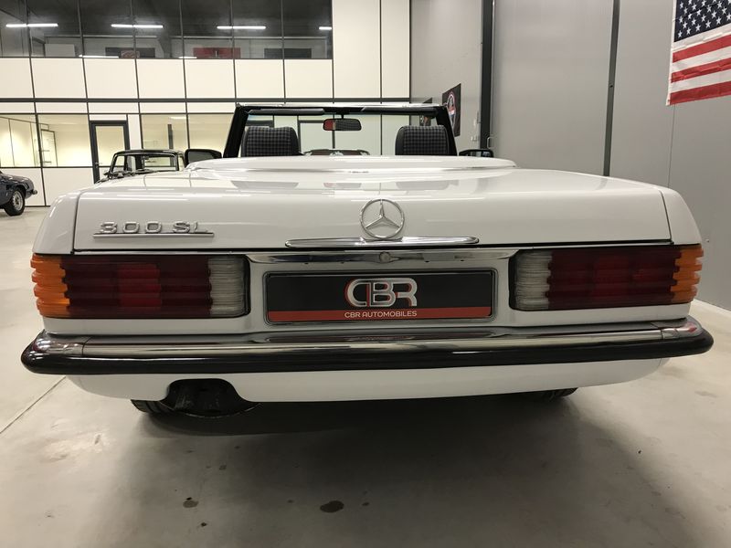 Mercedes 300 SL 6cyl 3.0L BVM5