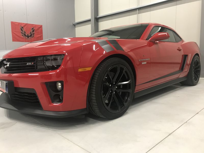 Chevrolet Camaro ZL1 Supercharged