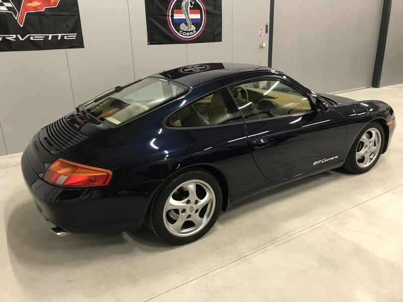 Porsche 996 Carrera 2 Tiptronic